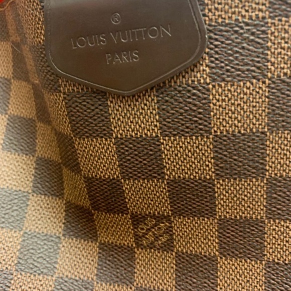 Authentic Louis Vuitton Graceful MM - Picture 5 of 13